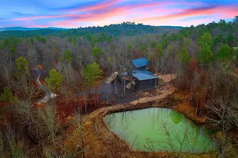 132 Lalas Redbud Ln, Broken Bow, OK 74728