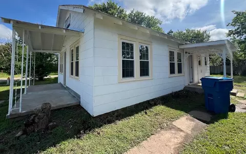 1001 E Vine St, Cushing, OK 74023 photo 4