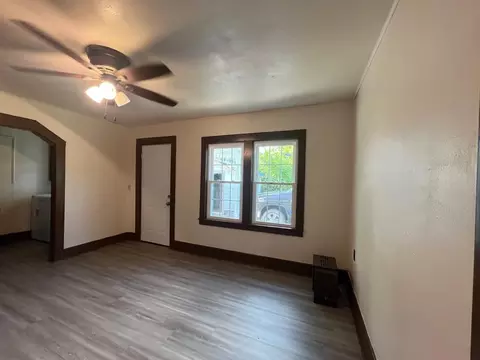 1001 E Vine St, Cushing, OK 74023 photo 7