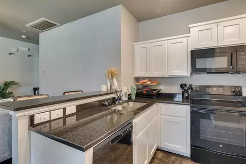 1010 SW 91st St, Oklahoma City, OK 73139