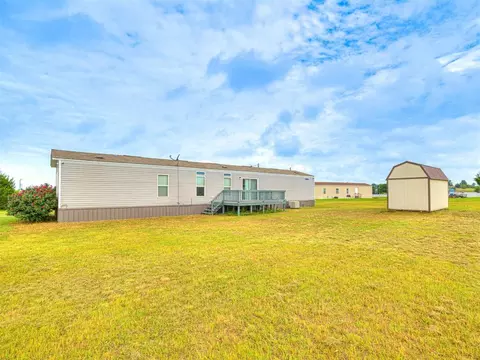 Undisclosed, Mcloud, OK 74851 photo 13