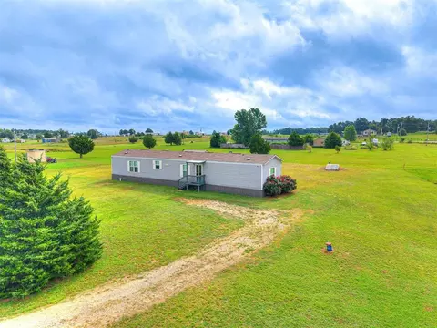 Undisclosed, Mcloud, OK 74851