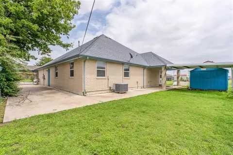 Other - 1009 Eagle Dr, Moore, OK 73160 photo 4 of 5