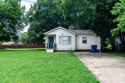 617 W 11th Ave, Stillwater, OK 74074