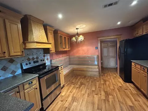 102 Ne Ave, Cement, OK 73017 photo 6