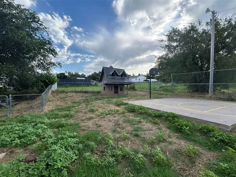 102 Ne Ave, Cement, OK 73017 photo 32