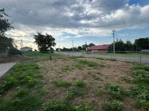 102 Ne Ave, Cement, OK 73017 photo 34