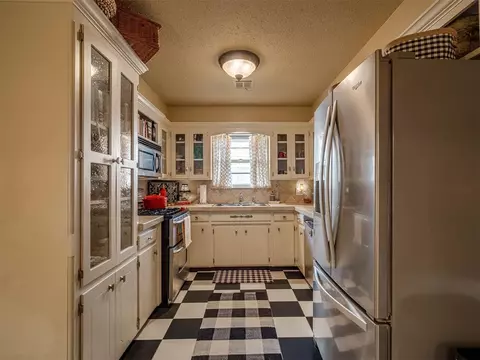 3708 N Bryan Ave, Bethany, OK 73008 photo 17