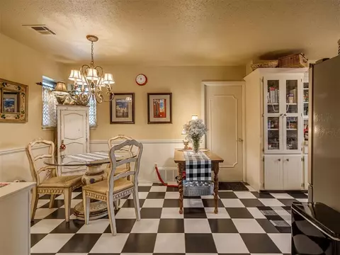 3708 N Bryan Ave, Bethany, OK 73008 photo 14
