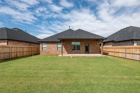 1220 Colonial Ave, Tuttle, OK 73089 photo 23