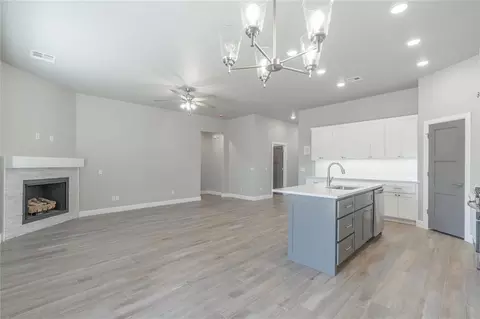 1220 Colonial Ave, Tuttle, OK 73089 photo 7