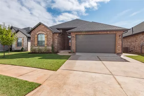 1220 Colonial Ave, Tuttle, OK 73089 photo 4