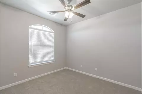 1220 Colonial Ave, Tuttle, OK 73089 photo 8