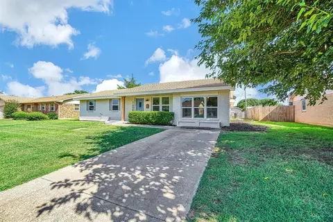 1608 Truman Dr, Altus, OK 73521 photo 2
