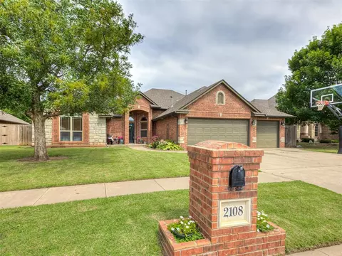 2108 Mulberry Creek Ave, Yukon, OK 73099