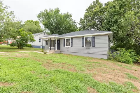 115 E 11th St, Edmond, OK 73034 photo 2