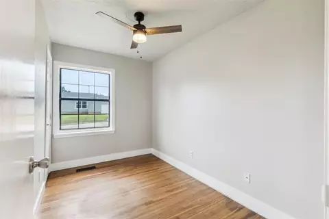115 E 11th St, Edmond, OK 73034 photo 25