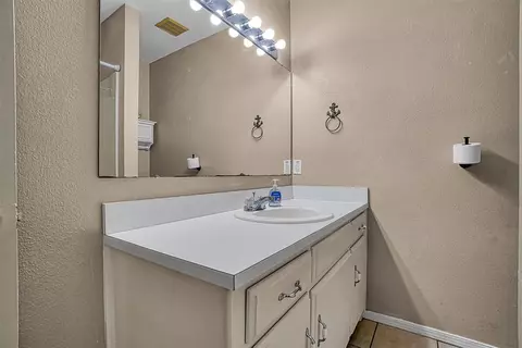 908 S Trail Dr, Altus, OK 73521 photo 31