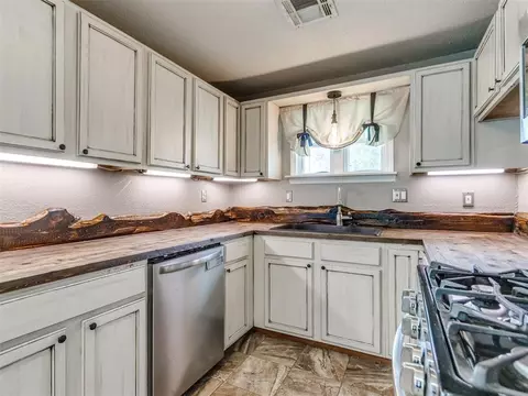 204 E Washington St, Crescent, OK 73028 photo 18