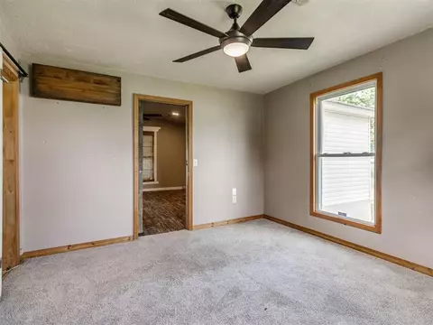 204 E Washington St, Crescent, OK 73028 photo 26