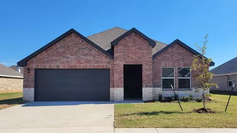 2508 Kathleens Xing, Yukon, OK 73099