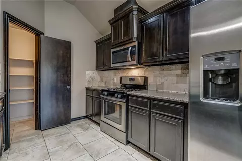 3904 Normandy Rd, Edmond, OK 73013 photo 36