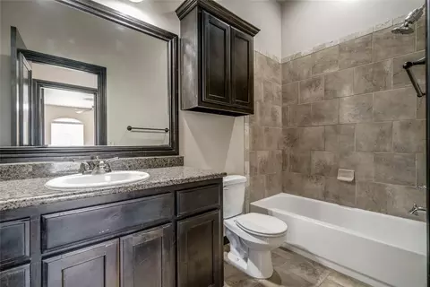 3904 Normandy Rd, Edmond, OK 73013 photo 6