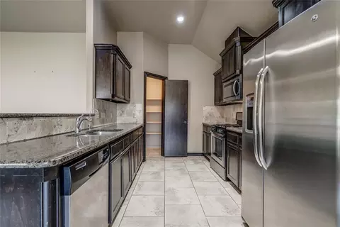3904 Normandy Rd, Edmond, OK 73013 photo 11