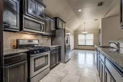 3904 Normandy Rd, Edmond, OK 73013 photo 7