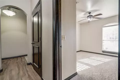 3904 Normandy Rd, Edmond, OK 73013 photo 25