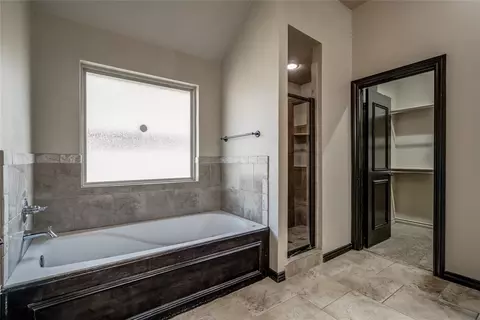 3904 Normandy Rd, Edmond, OK 73013 photo 45