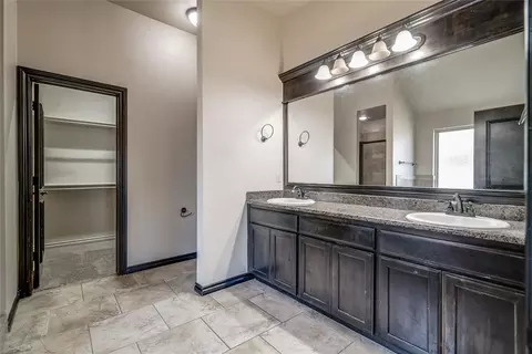 3904 Normandy Rd, Edmond, OK 73013 photo 5