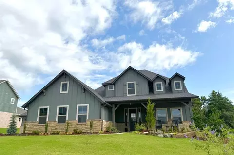 8117 Amber Ridge Dr, Edmond, OK 73034