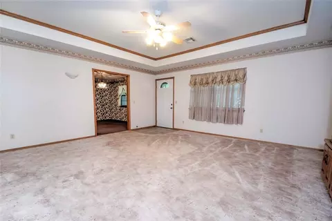 511 N Turner Rd, Chandler, OK 74834 photo 2