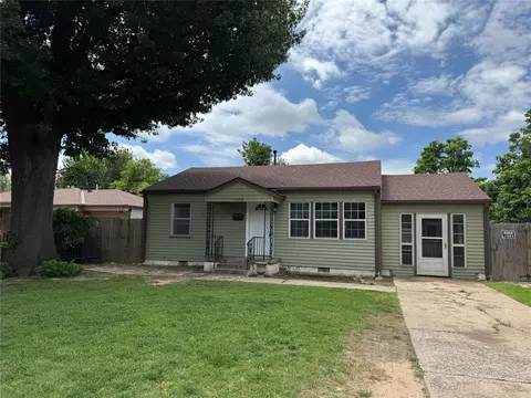 7010 NW 44th St, Bethany, OK 73008