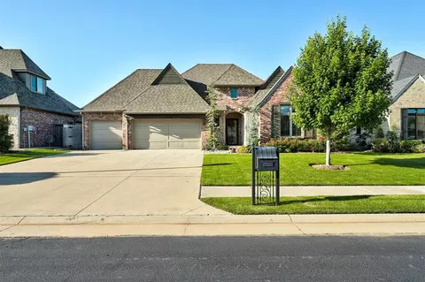 2500 Semillon Way, Edmond, OK 73012