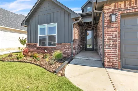 6605 NW 147th St, Oklahoma City, OK 73142