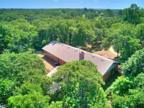 5903 N Floyd Cox Dr, Norman, OK 73026