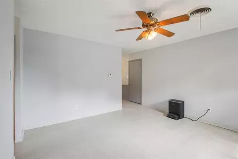 512 N Front St, Noble, OK 73068 photo 7
