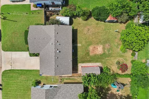 512 N Front St, Noble, OK 73068 photo 35