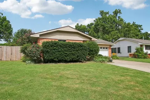 512 N Front St, Noble, OK 73068 photo 4