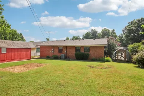 512 N Front St, Noble, OK 73068 photo 26
