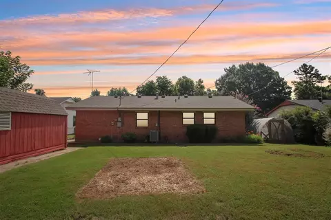 512 N Front St, Noble, OK 73068 photo 39