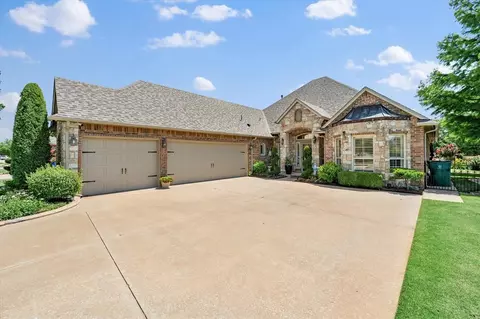 12500 Chateaux Rd, Oklahoma City, OK 73142