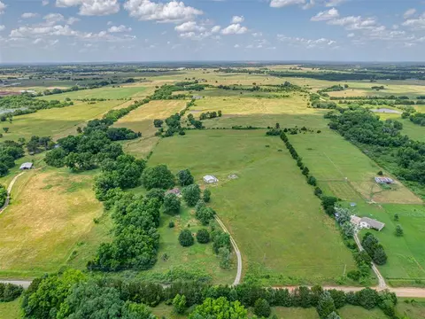 356818 E 1070 Rd, Prague, OK 74864