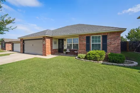 11813 NW 136th Ter, Piedmont, OK 73078
