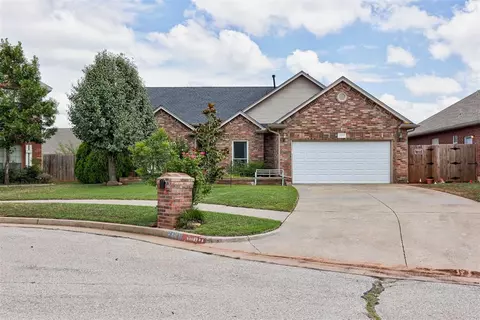 4812 Deer Ridge Blvd, Yukon, OK 73099