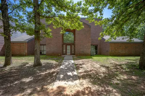 2851 Ginger Dr, Norman, OK 73026