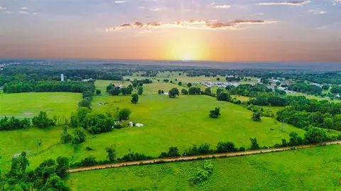 1 N 4650 Rd, Idabel, OK 74745
