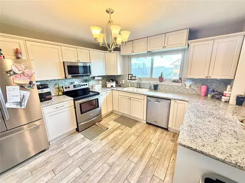 2312 Galaxy Dr, Altus, OK 73521 photo 8